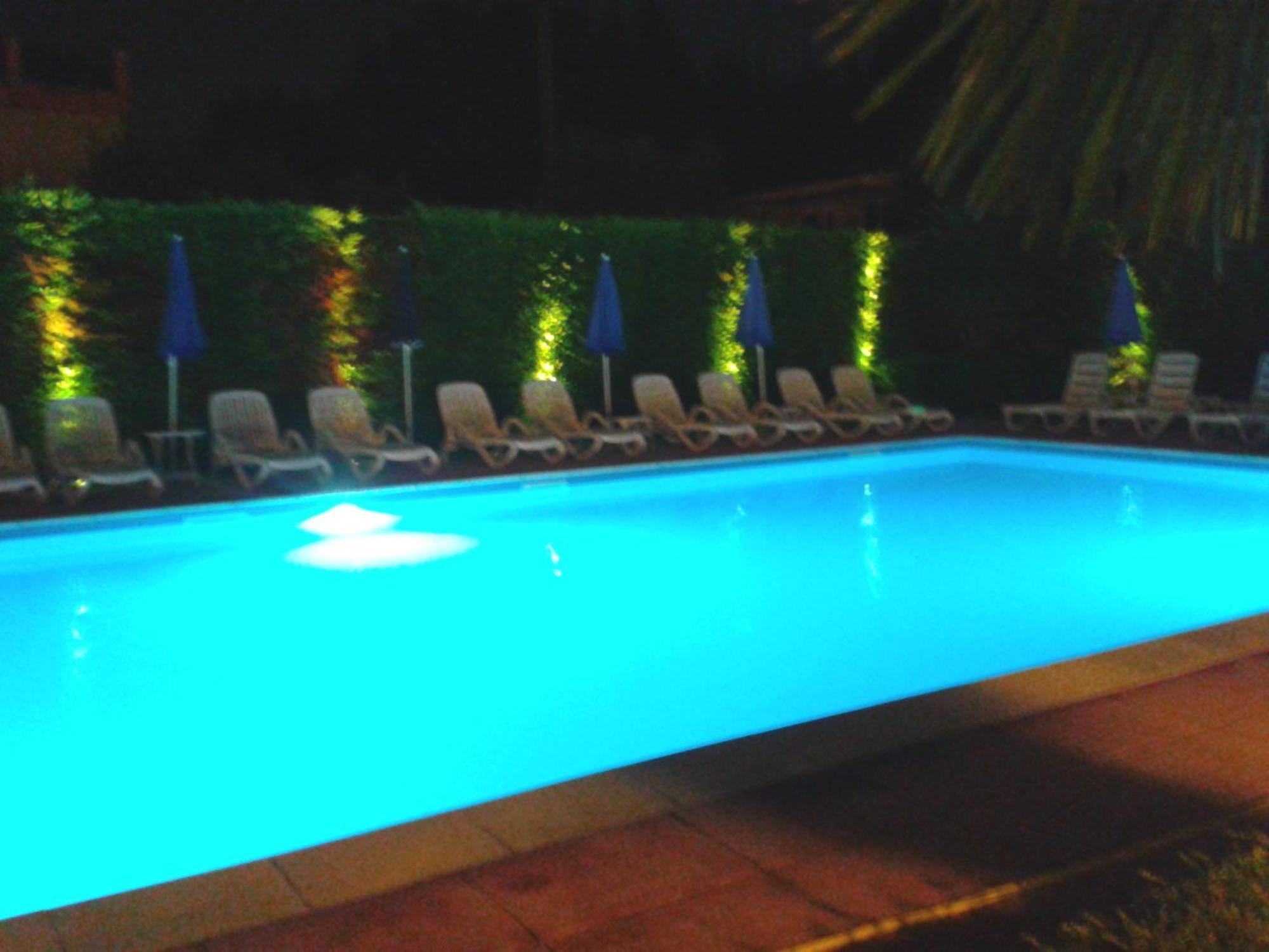 פסקיארה דל גארדה Hotel Fornaci מראה חיצוני תמונה